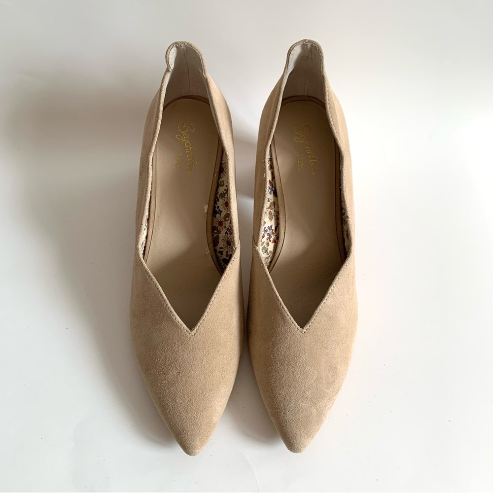 Anthropologie  Seychelles Cascade Block Heels sand suede